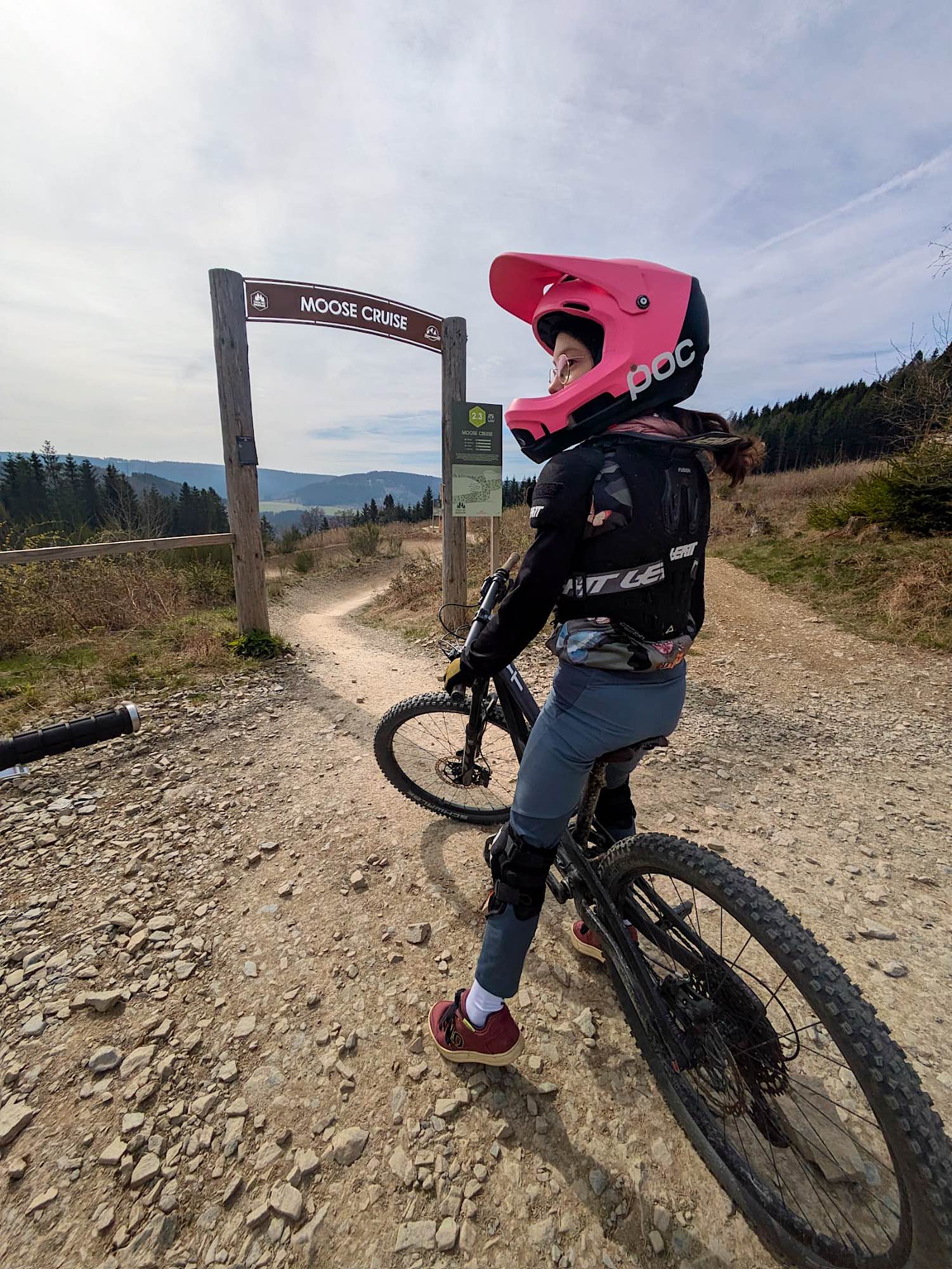 SteilKurvenFreunde – Bikepark Ride