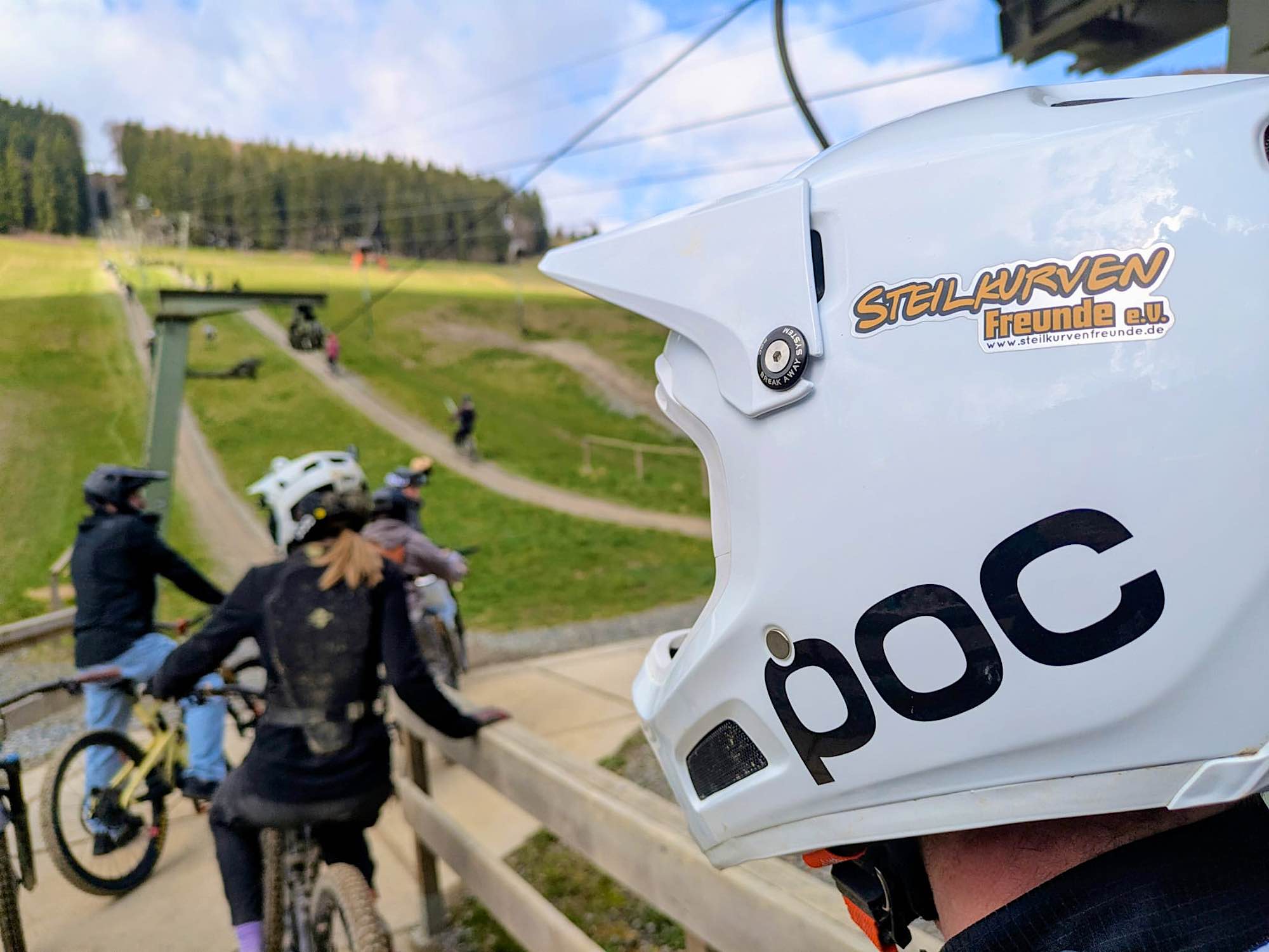 SteilKurvenFreunde – Bikepark Ride