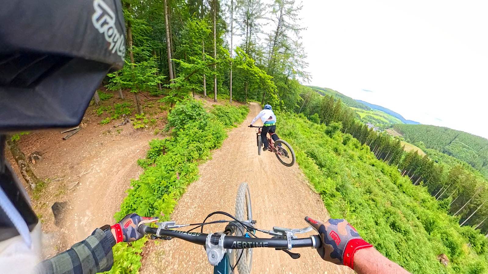 SteilKurvenFreunde – Bikepark Ride