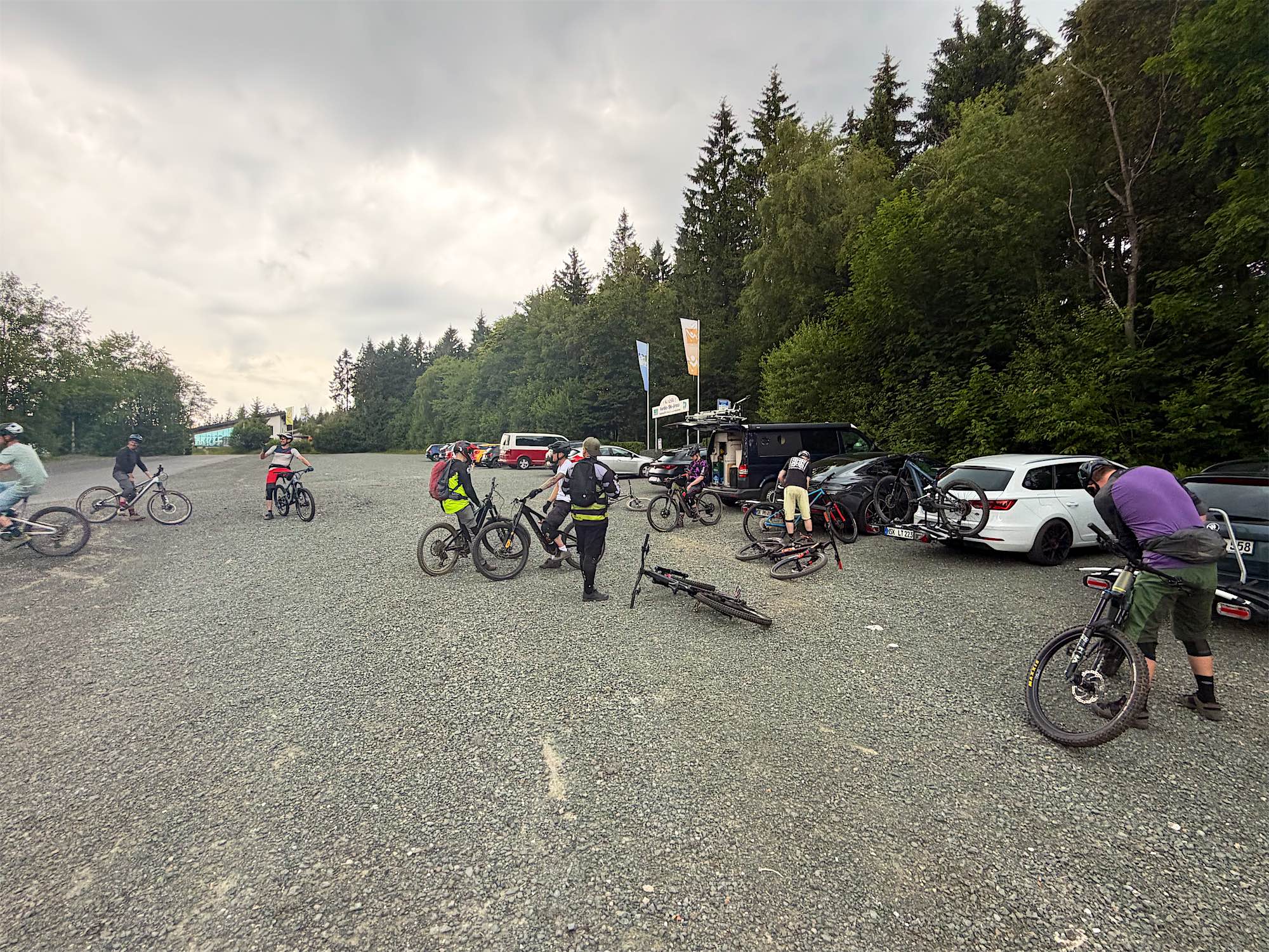 SteilKurvenFreunde – MTB-Tour Trailpark